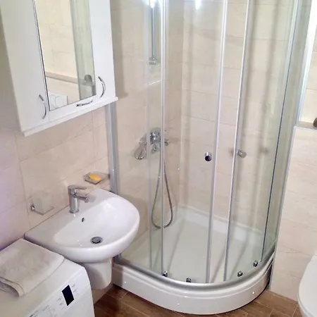 The Riverside Penthouse Studio * Podgorica